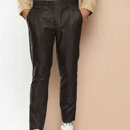 encore by INVICTUS Men Textured Trousers-image-60