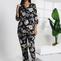 Bannos Swagger Women Printed Night suit-image-85