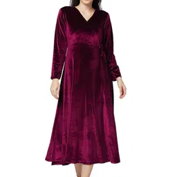 Iti Velvet A-Line Midi Dress-image-9