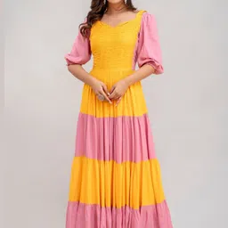 Jaipurite Women Paisley Printed Gotta Patti Anarkali Kurta-picture-38