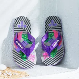 toothless Girls Printed Rubber Thong Flip-Flops-image-8