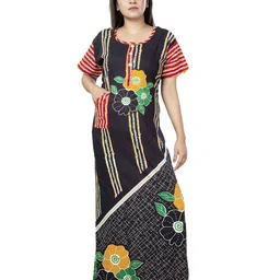 Laa Calcutta Women Printed Pure Cotton Maxi Nightdress-image-35