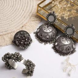 Teejh Pitara Collection Ranita Silver Oxidized Jewellery Set-image-9