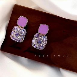 ONUYX Square Studs Earrings-16