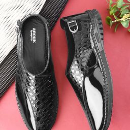 Anouk Men PU Slip-On Sneakers-image-50