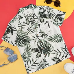 Pantaloons Junior Cotton Half Sleeves Leaves Printed Shirt - Green-picture-17