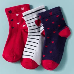 Mustang Knitted Ankle Length Socks with Heart Design Pack of 3 - White Red & Navy Blue-picture-32