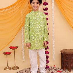 AJ Dezines Cotton Woven Full Sleeves Bandhani Designed Kurta Pyjama Set - Green-image-27