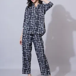 Curvydrobe Abstract Printed Mandarin Collar Top With Trousers-15