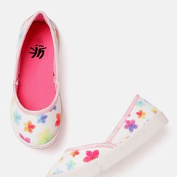 YK Girls White & Blue Floral Print Ballerinas-26