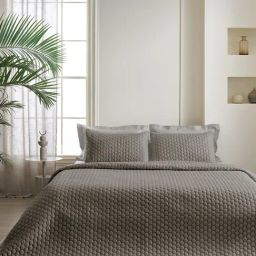 DDECOR Live beautiful Geometric Honeycomb Metallic Grey 210 TC Cotton Comforters - Set of 3-91