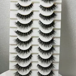 THE WINK STUDIO Set Of 10 Reusable Lightweight False Eyelashes image 3