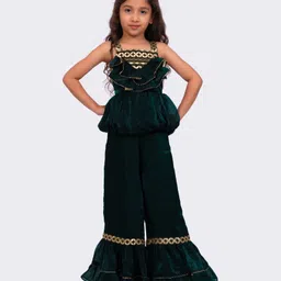 Elaisha Georgette Woven Sleeveless Gota Lace Embellished Top With Palazzo - Dark Green-picture-37