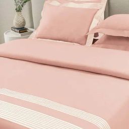 Ddecor Live Beautiful Urban Rose Quartz Snow Cotton 210 TC King Bed Sheet With 2 Pillow Covers-image-94