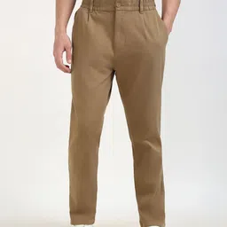 Tommy Hilfiger Men Regular Fit Mid-Rise Trousers-image-44