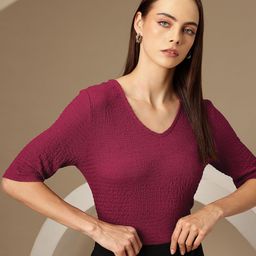 Chemistry Seersucker V-Neck Fitted Top-image-75