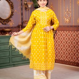 Aarika Rayon Three Fourth Sleeves Floral Printed Kurta Palazzo With Dupatta Set - Off White & Yellow-image-1