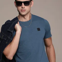 WROGN Self Design Slim Fit T-shirt-image-28