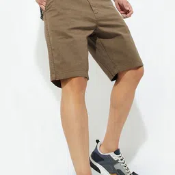 max Men Cotton Regular Fit Knee Length Mid-Rise Button Closure Fashion Shorts-image-75
