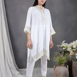 zuri Women Regular Pure Cotton Kurta with Trousers-image-13
