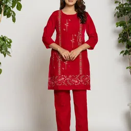 Yufta Embroidered Tunic With Trousers Co-Ords-image-88