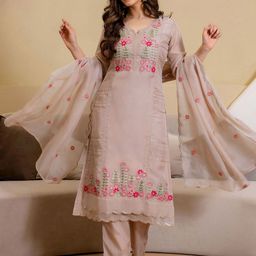SANISA Women Ethnic Motif Embroidered Thread Work Kurta Set With Dupatta-image-54