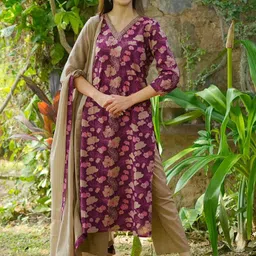 Libas Floral Printed V-Neck Sraight Kurta With Trousers And Dupatta-image-50