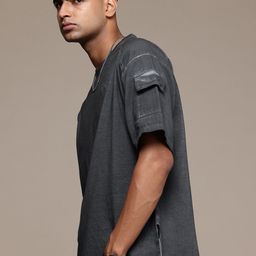 The Roadster Lifestyle Co. Oversized Pure Cotton T-shirt with Washed Effect-image-55