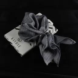 KOVOVE Men Grey Printed Pocket Square-image-43