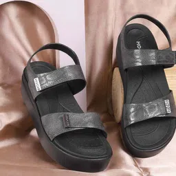 Mochi Block Sandals image 1