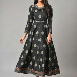 W Black Ethnic Motifs Maxi Dress-42