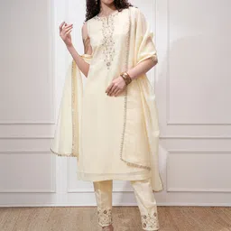 Vishudh Women Embroidered Straight Sleeveless Kurta Set With Slim Pants & Tissue Dupatta-picture-36