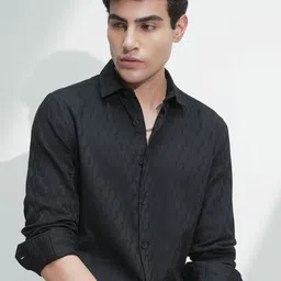 HIGHLANDER Men Comfort Relaxed Fit Textured Spread Collar Cotton Casual Shirt-picture-6