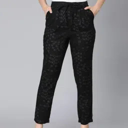Oxolloxo Black Viscose Printed Mid Rise Pants-picture-13