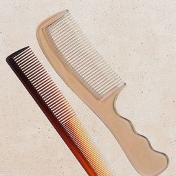 KOLORUP BEAUTY Set Of 2 Grip Handle Comb-54
