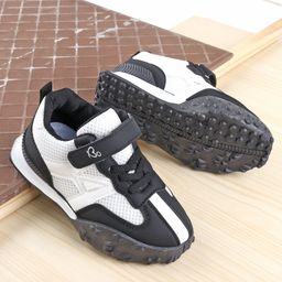 Babyoye Sneaker Shoes with Velcro Closure - Black-picture-17