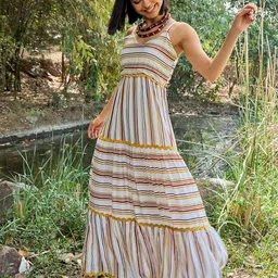 Pink Paprika by SASSAFRAS Print Maxi Dress-image-2