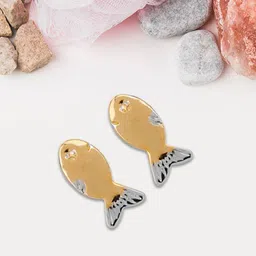 DressBerry Gold-Plated Classic Fish Shaped Studs-image-52