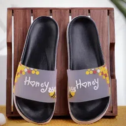 Pampy Angel Women's Black Slides-image-11