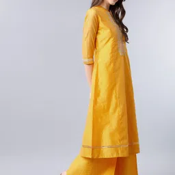 Vishudh Yellow Yoke Design Thread Work Kurta image 4