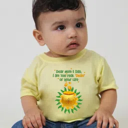 KNITROOT Diwali Theme Half Sleeves Mom & Dad Real Dhan For Life Text Printed Tee - Yellow-picture-11