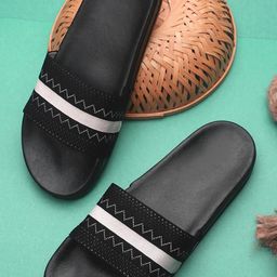 Pampy Angel Men Black Flip Flops-image-97