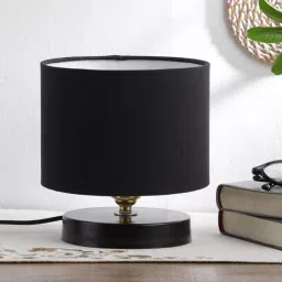 Tucasa NTU-219 B-22 Table Lamp with Metal Base (Black) image 4
