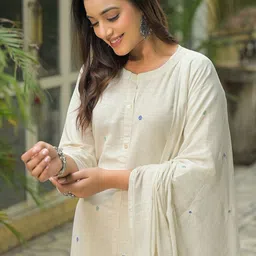 SANISA Women Floral Embroidered Regular Thread Work Kurta with Trousers & With Dupatta-picture-11