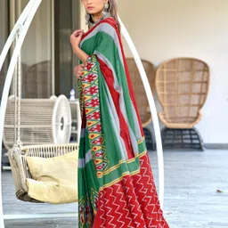 LeeliPeeri Designer Striped Block Print Saree image 2