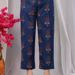 Aramya Floral Printed Straight Fit Soft Cotton Mid-Rise Trousers-picture-41