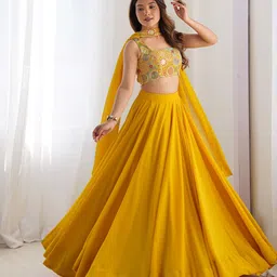 Tanhai Embroidered Sequinned Ready to Wear Lehenga & Blouse With Dupatta-picture-40