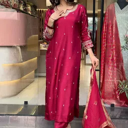 VAAZI CREATOR Women Floral Embroidered Sequinned Kurta with Trousers & With Dupatta-picture-36