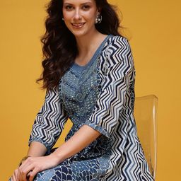 HERE&NOW Chevron Print A-Line Midi Dress-picture-46