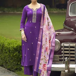 Colors of Earth Women Embroidered Regular Kurta with Trousers & With Dupatta-image-60